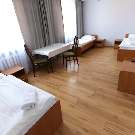 Agro Obiekt Hotelowy Alojamento de Acomodação e Pequeno-almoço