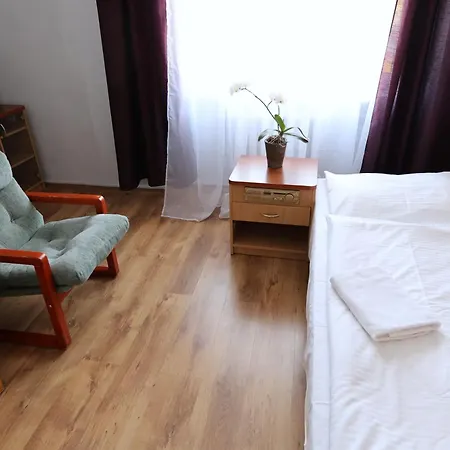 Agro Obiekt Hotelowy 3* Breslau