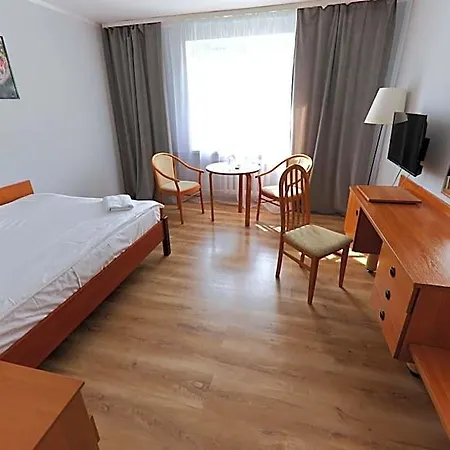 לינה וארוחת בוקר Agro Obiekt Hotelowy ורוצלב
