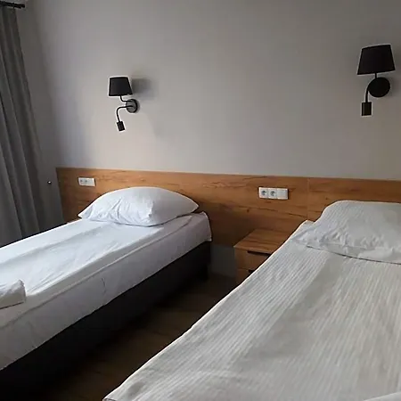 Agro Obiekt Hotelowy לינה וארוחת בוקר ורוצלב
